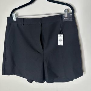 Express Dress Shorts - black/ size 14- NEW
